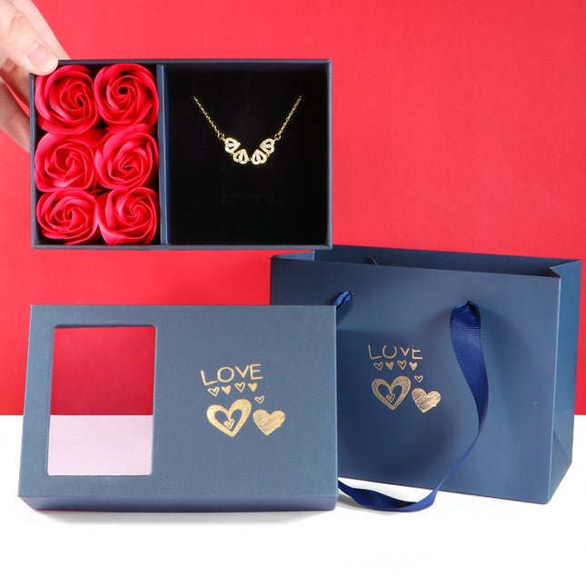 Luxury Four Leaf Clover Necklace Gift Box