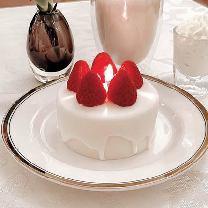 Cake-shaped Scented Candle